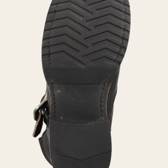 Brand New-FRYE VERONICA FLEX BOOTIE-(cat not included) - Picture 7 of 9